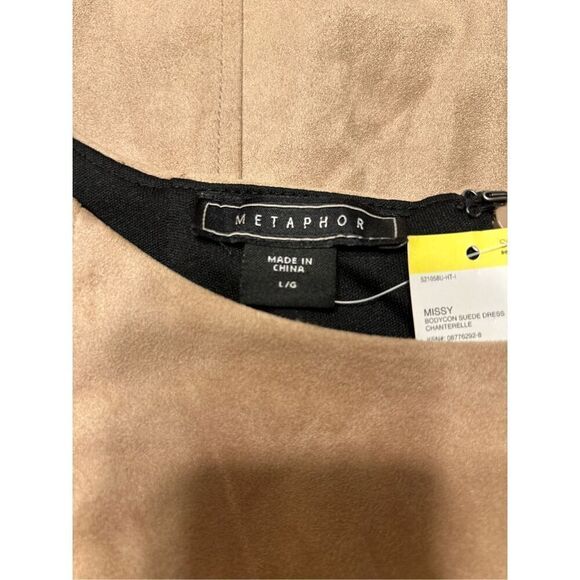 Metaphor Womens faux suede dress Tan Size Large stretchy body con sleeveless NWT - Picture 4 of 8